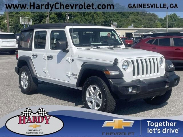 2020 Jeep Wrangler Sport's photo