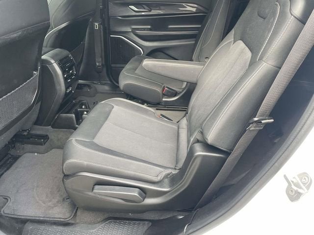 2021 Jeep Grand Cherokee L Laredo