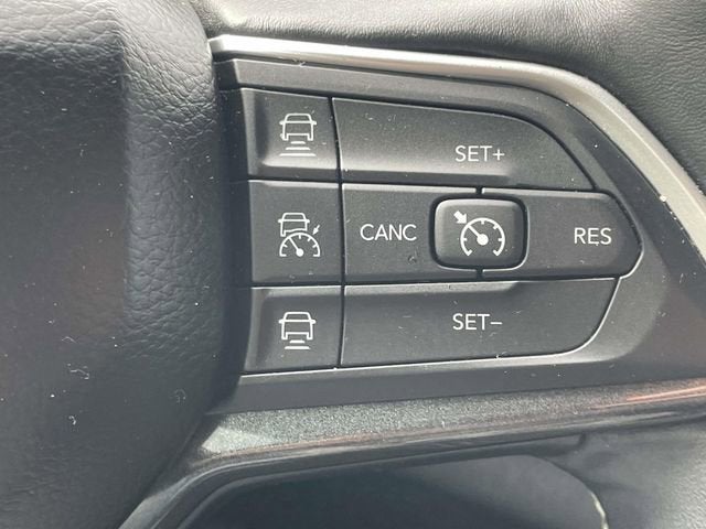 2021 Jeep Grand Cherokee L Laredo