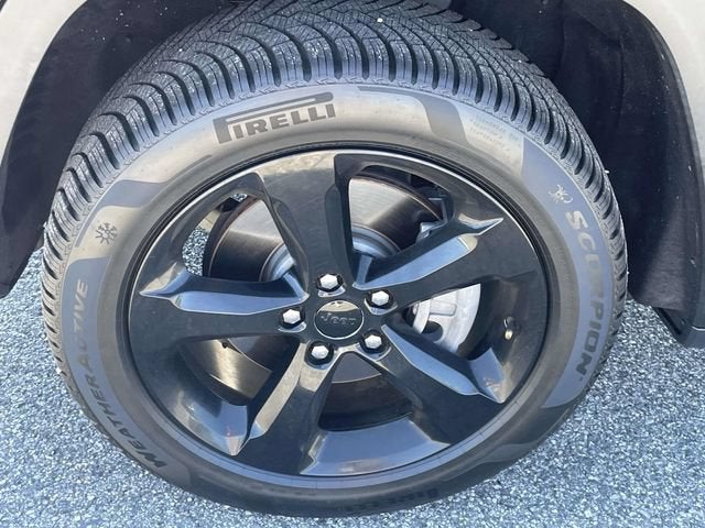 2022 Jeep Grand Cherokee L Limited 4x2