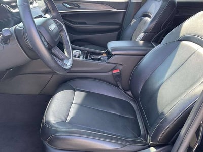 2022 Jeep Grand Cherokee L Limited 4x2