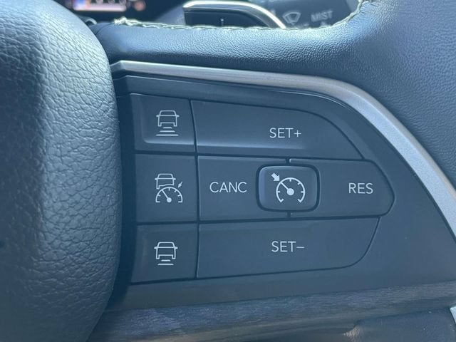 2022 Jeep Grand Cherokee L Limited 4x2