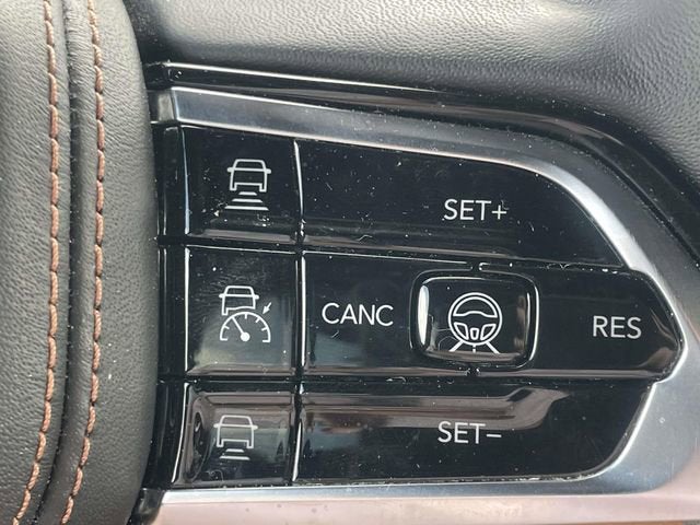 2023 Jeep Grand Cherokee L Summit Reserve 4x4