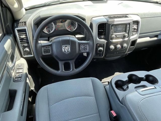 2019 RAM 1500 Classic SLT Crew Cab 4x4 6'4" Box