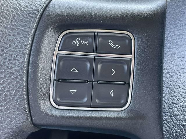 2019 RAM 1500 Classic SLT Crew Cab 4x4 6'4" Box