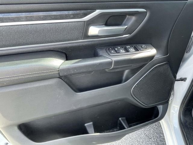 2023 RAM 1500 Big Horn Crew Cab 4x4 5'7" Box
