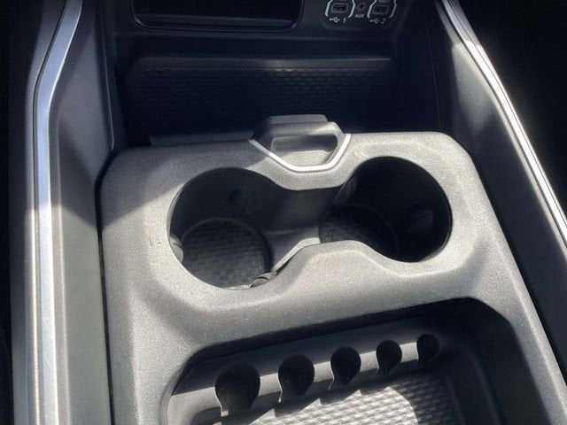 2023 RAM 1500 Big Horn Crew Cab 4x4 5'7" Box