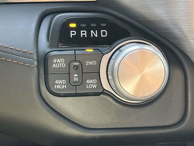 2019 RAM 1500 Longhorn Crew Cab 4x4 5'7" Box