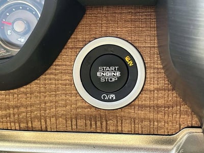 2019 RAM 1500 Longhorn Crew Cab 4x4 5'7" Box