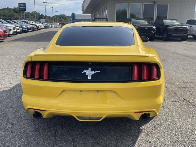 2015 Ford Mustang V6