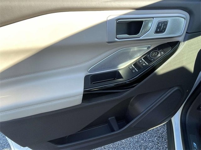 2021 Ford Explorer Platinum