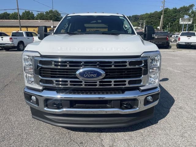 2026 Ford Super Duty F-350 DRW XL