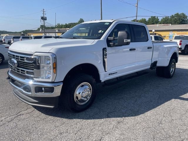 2026 Ford Super Duty F-350 DRW XL