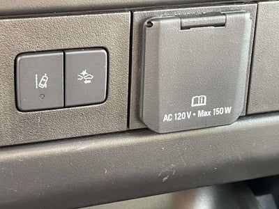 2025 Chevrolet Express Passenger 1LT