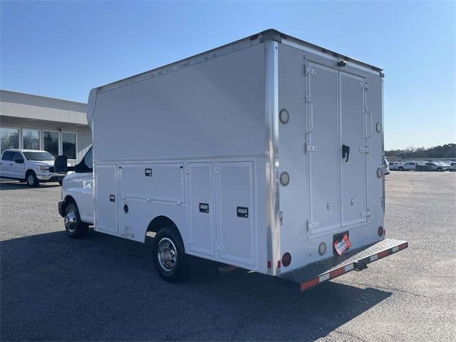 2015 Chevrolet Express Cutaway 3500 CUTWAY