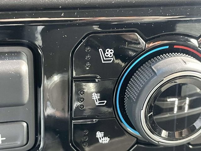 2025 Chevrolet Silverado 3500 HD LTZ DRW