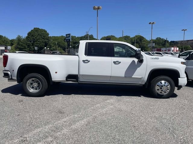 2026 Chevrolet Silverado 3500 HD High Country DRW