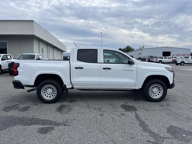 2024 Chevrolet Colorado WT