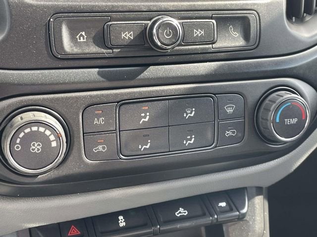 2022 Chevrolet Colorado WT