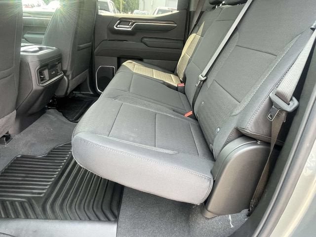 2026 Chevrolet Silverado 1500 LT - Photo 10