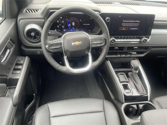 2025 Chevrolet Colorado WT/LT