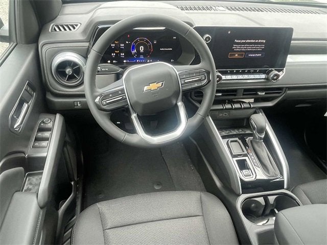 2025 Chevrolet Colorado WT/LT