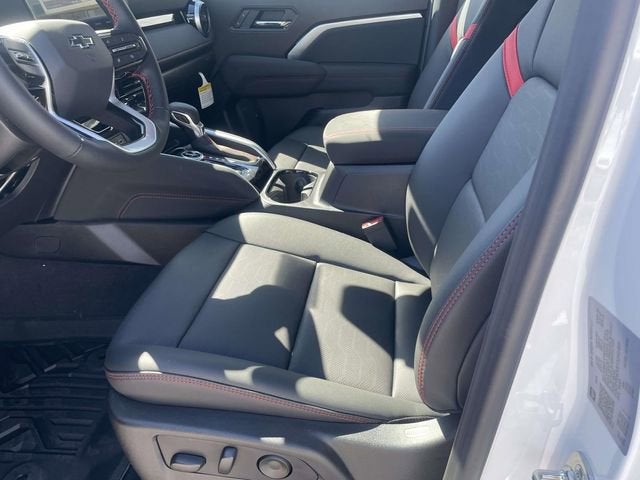 2026 Chevrolet Colorado Z71 - Photo 12