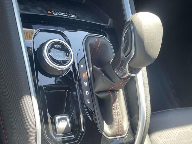 2026 Chevrolet Colorado Z71 - Photo 16