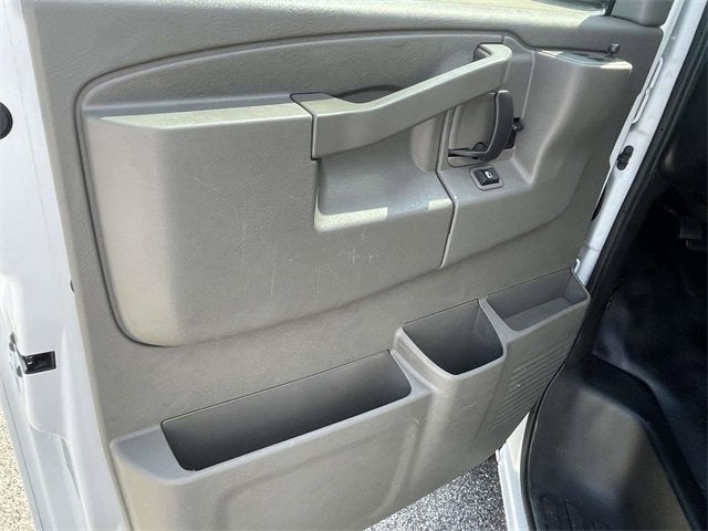 2022 Chevrolet Express Cargo 2500 WT