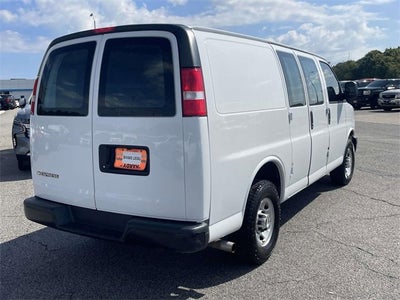 2022 Chevrolet Express Cargo 2500 WT