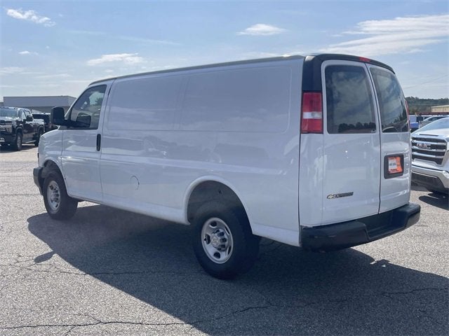 2022 Chevrolet Express Cargo 2500 WT
