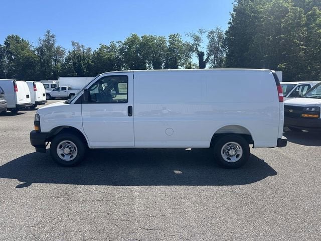2026 Chevrolet Express Cargo 1WT
