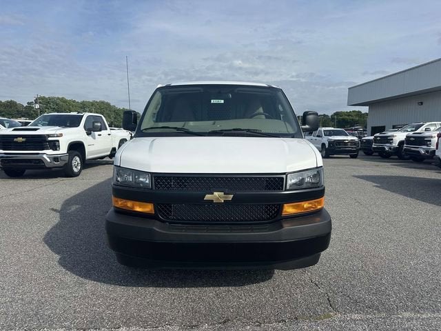 2026 Chevrolet Express Cargo 1WT