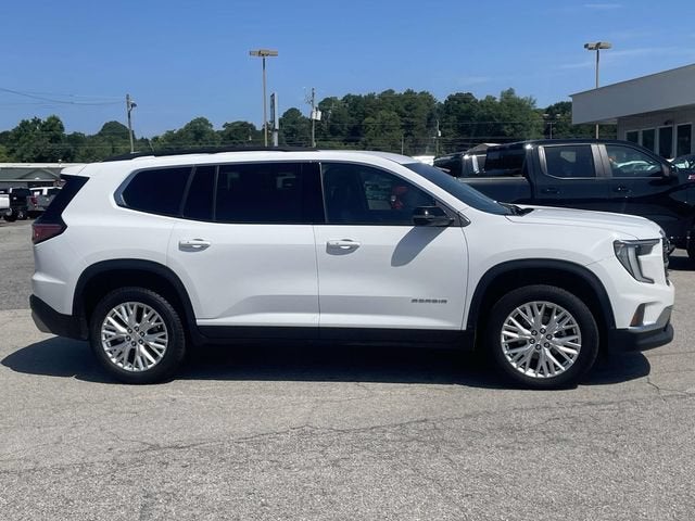 2024 GMC Acadia Elevation