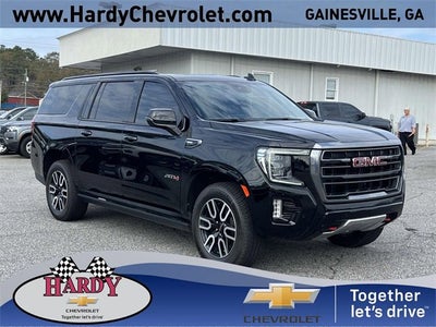 2023 GMC Yukon XL AT4