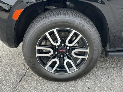 2023 GMC Yukon XL AT4