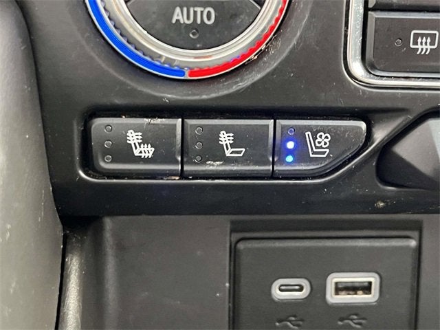 2023 GMC Yukon XL AT4