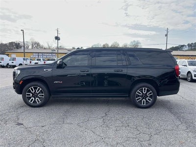 2023 GMC Yukon XL AT4