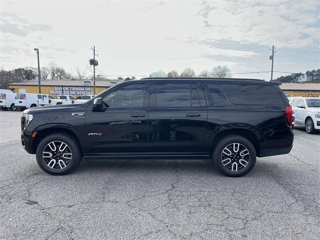 2023 GMC Yukon XL AT4