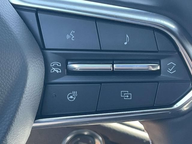 2027 Chevrolet Traverse LT - Photo 13