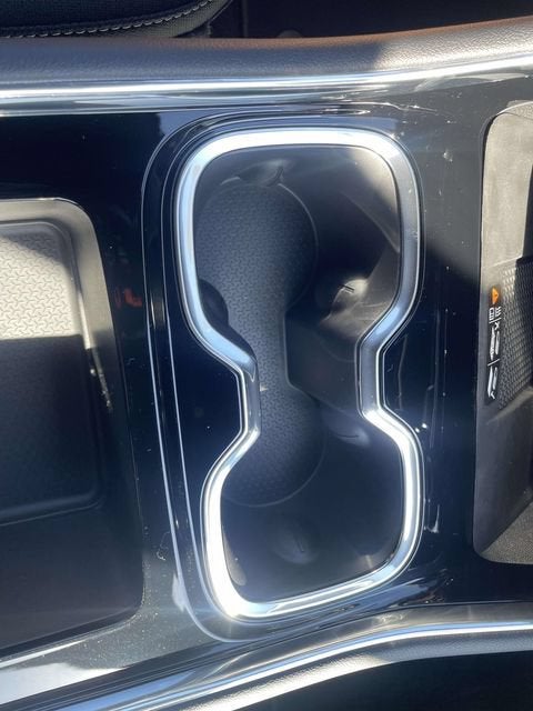 2027 Chevrolet Traverse LT - Photo 19