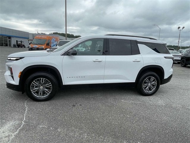 2024 Chevrolet Traverse LT