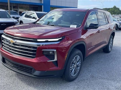 2025 Chevrolet Traverse LT