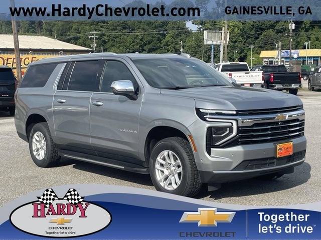 2025 Chevrolet Suburban LT
