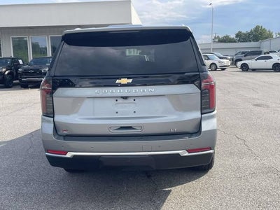 2025 Chevrolet Suburban LT