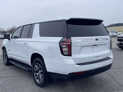 2023 Chevrolet Suburban LT