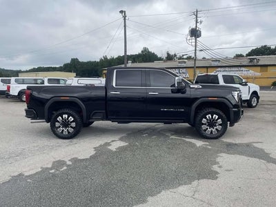 2025 GMC Sierra 2500 HD Denali