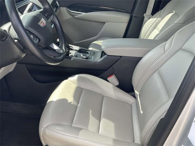 2021 Cadillac XT4 Premium Luxury