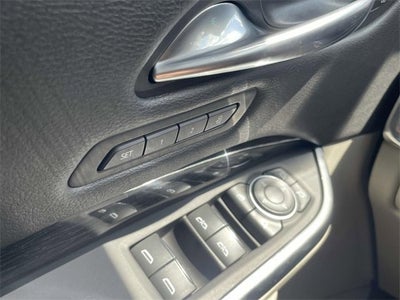 2021 Cadillac XT4 Premium Luxury