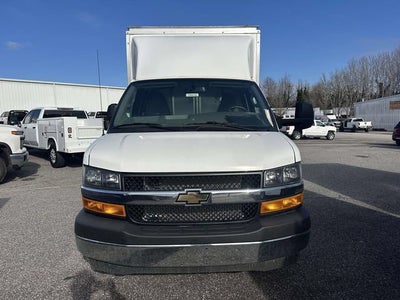 2024 Chevrolet Express Cutaway 3500 1WT